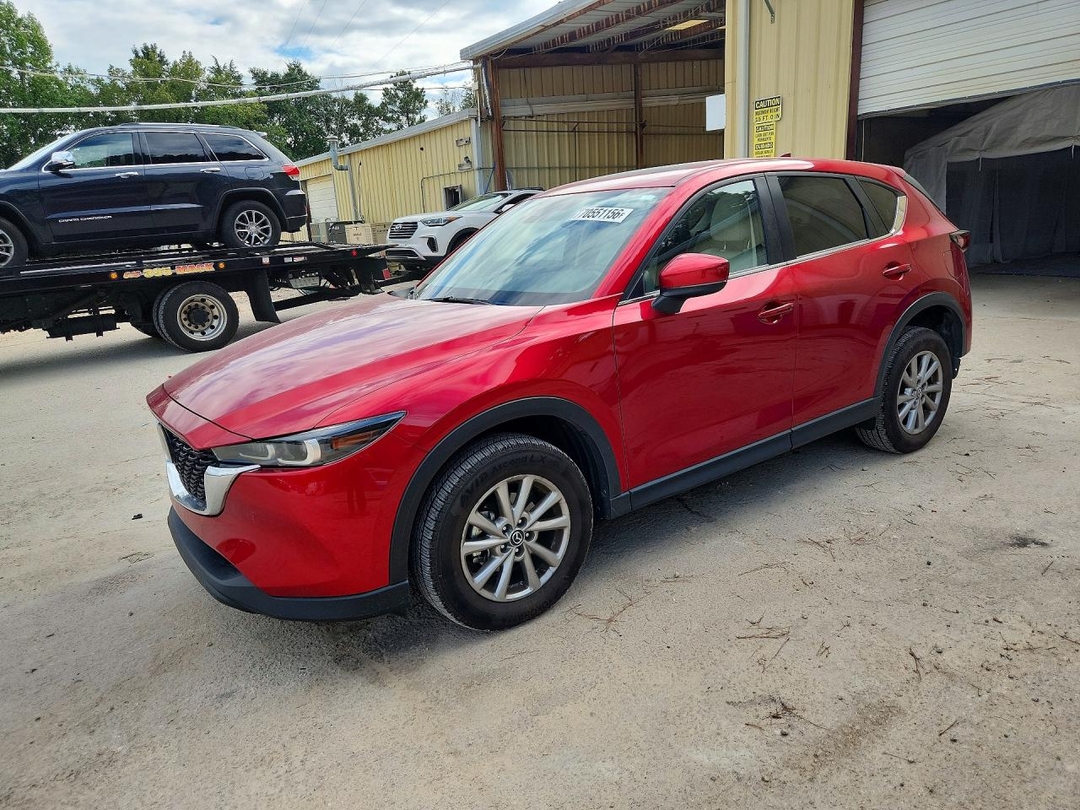 منظر 2023 MAZDA CX-5 PREFERRED، زاوية 1