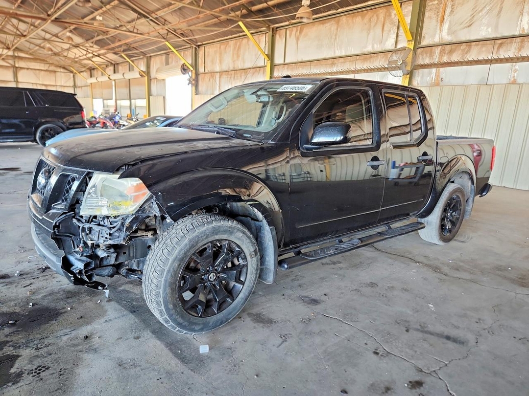 Vue de 2018 NISSAN FRONTIER SV, angle 1