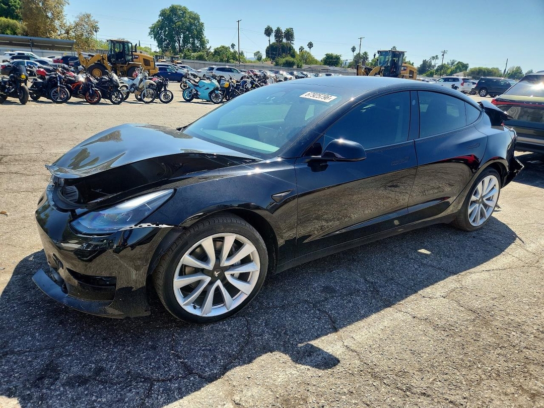 Vista de 2022 TESLA MODEL 3, ángulo 1