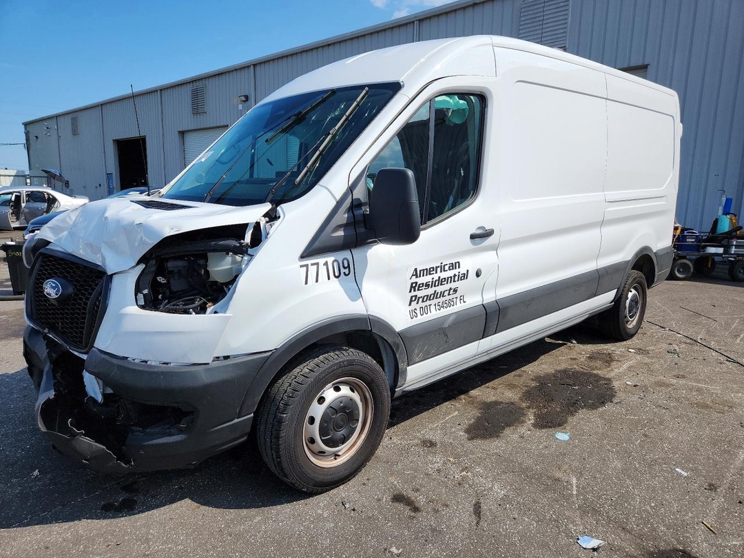 Vista de 2026 FORD TRANSIT 250 DELIVERY VAN, ángulo 1