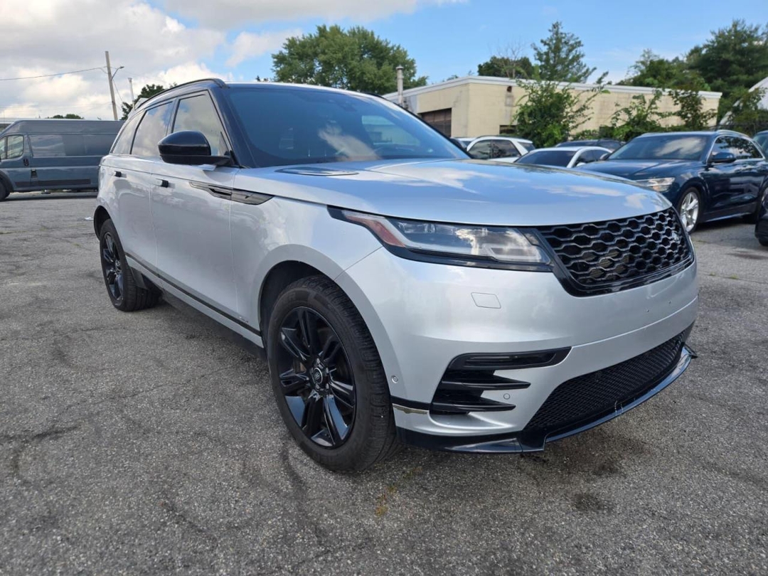 Вид 2020 LAND ROVER RANGE ROVER VELAR R-DYNAMIC S, угол 1