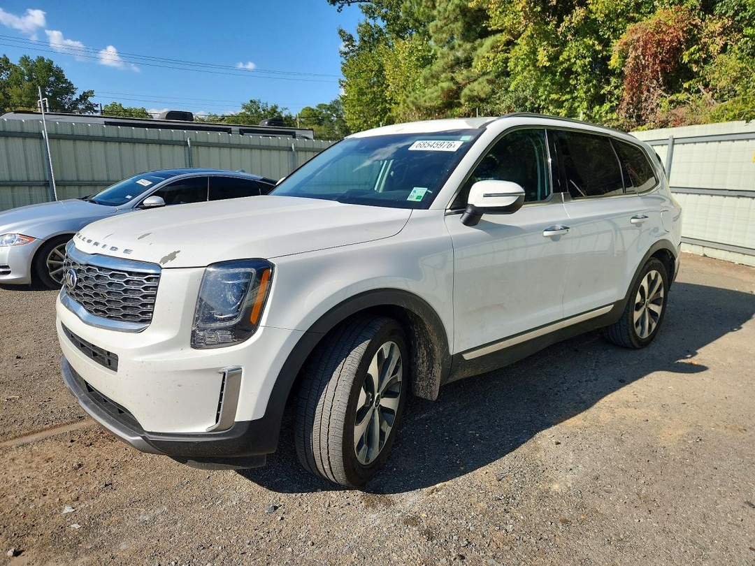 Vue de 2020 KIA TELLURIDE S, angle 1