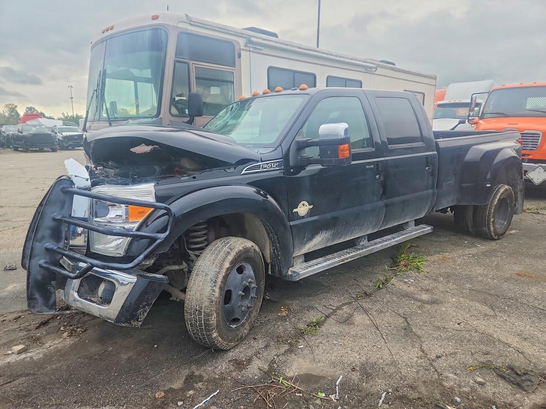 Вид 2011 FORD F450 SUPER DUTY, угол 1
