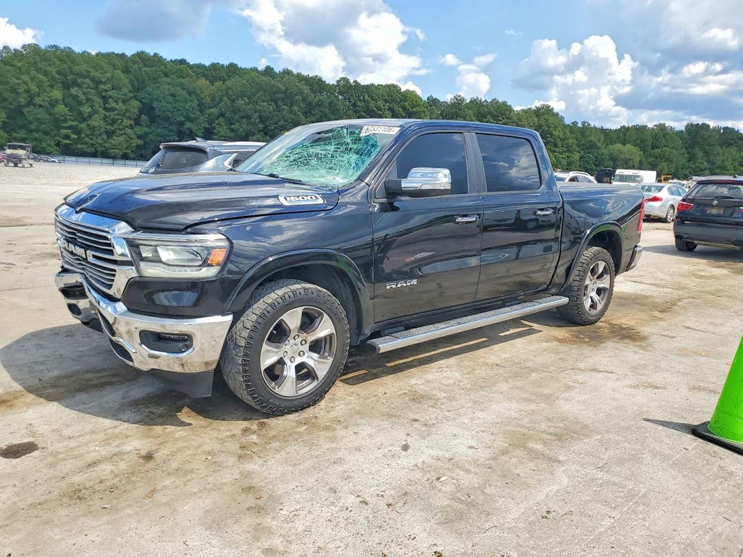 منظر 2019 RAM 1500 LARAMIE، زاوية 1