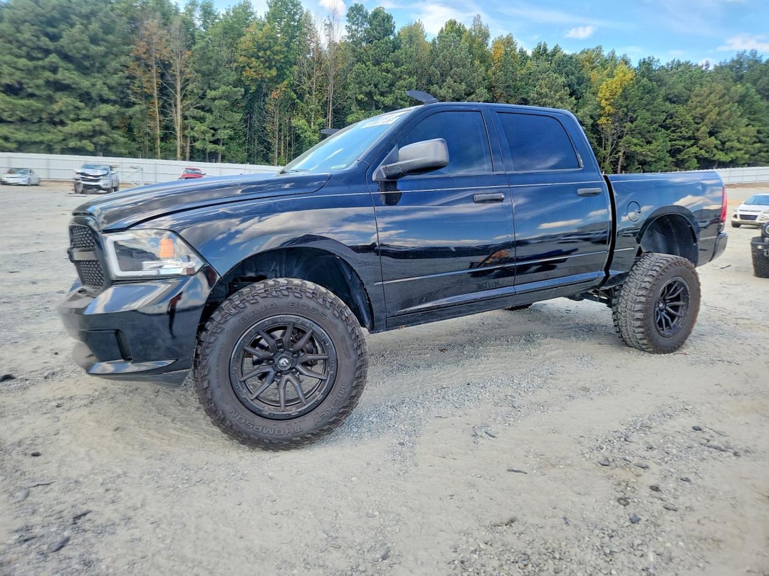 Vedere 2015 RAM 1500 ST, unghi 1