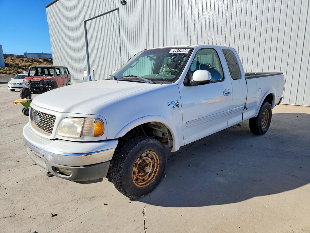 منظر 2002 FORD F150، زاوية 1