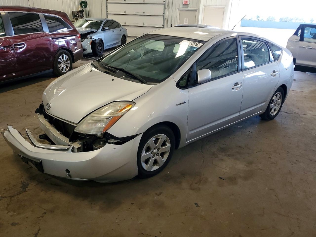 Vue de 2007 TOYOTA PRIUS BASE, angle 1