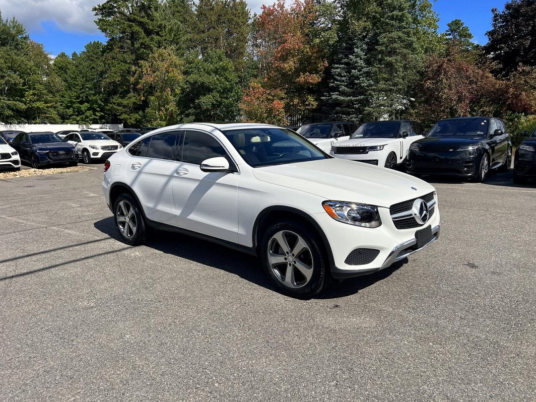 Vedere 2017 MERCEDES-BENZ GLC COUPE 300 4MATIC, unghi 1