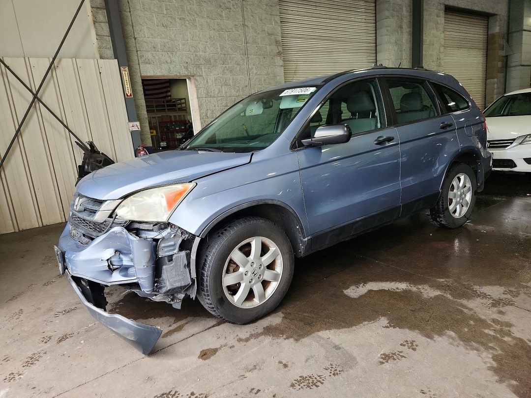 Vue de 2010 HONDA CR-V LX, angle 1
