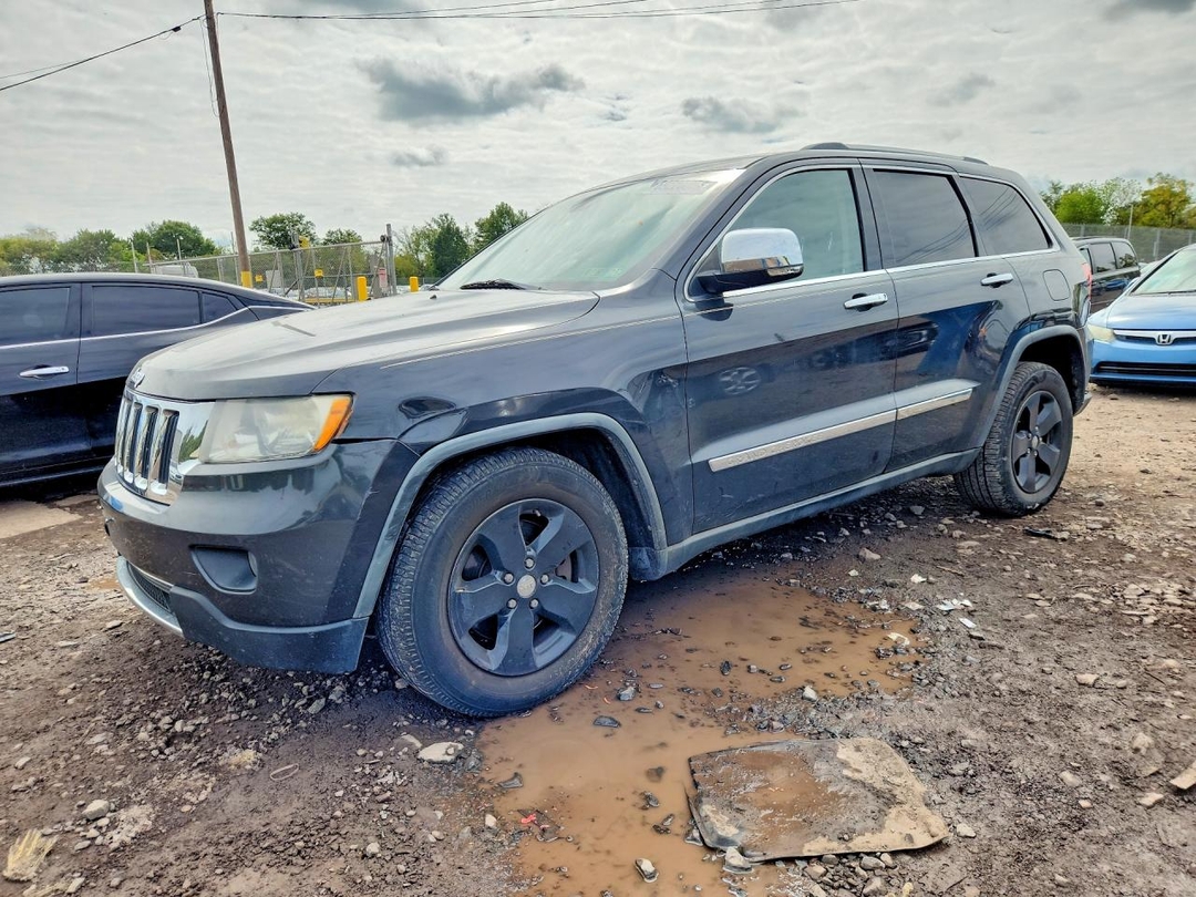 منظر 2011 JEEP GRAND CHEROKEE LIMITED، زاوية 1
