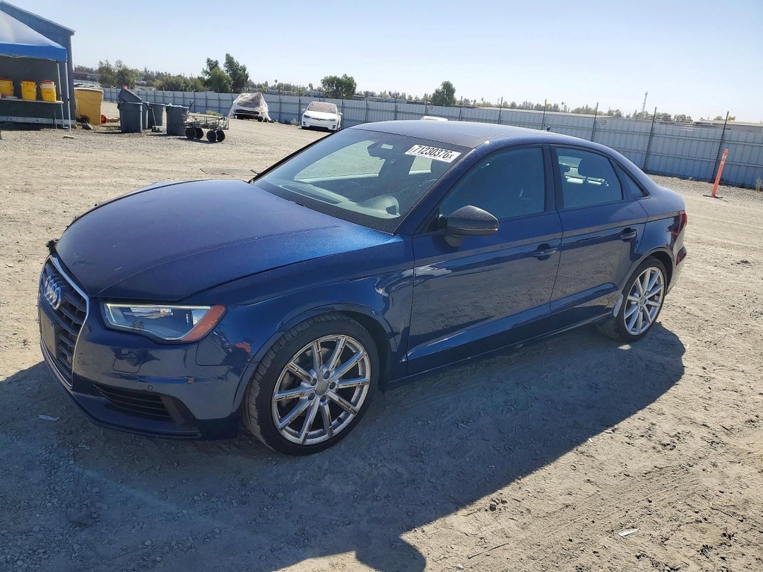 Vue de 2016 AUDI A3 PREMIUM, angle 1