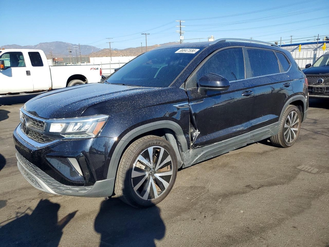 Вид 2022 VOLKSWAGEN TAOS SE IQ DRIVE, угол 1