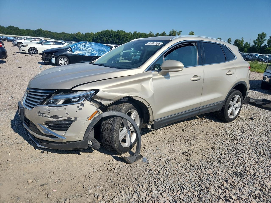 Вид 2017 LINCOLN MKC PREMIERE, угол 1