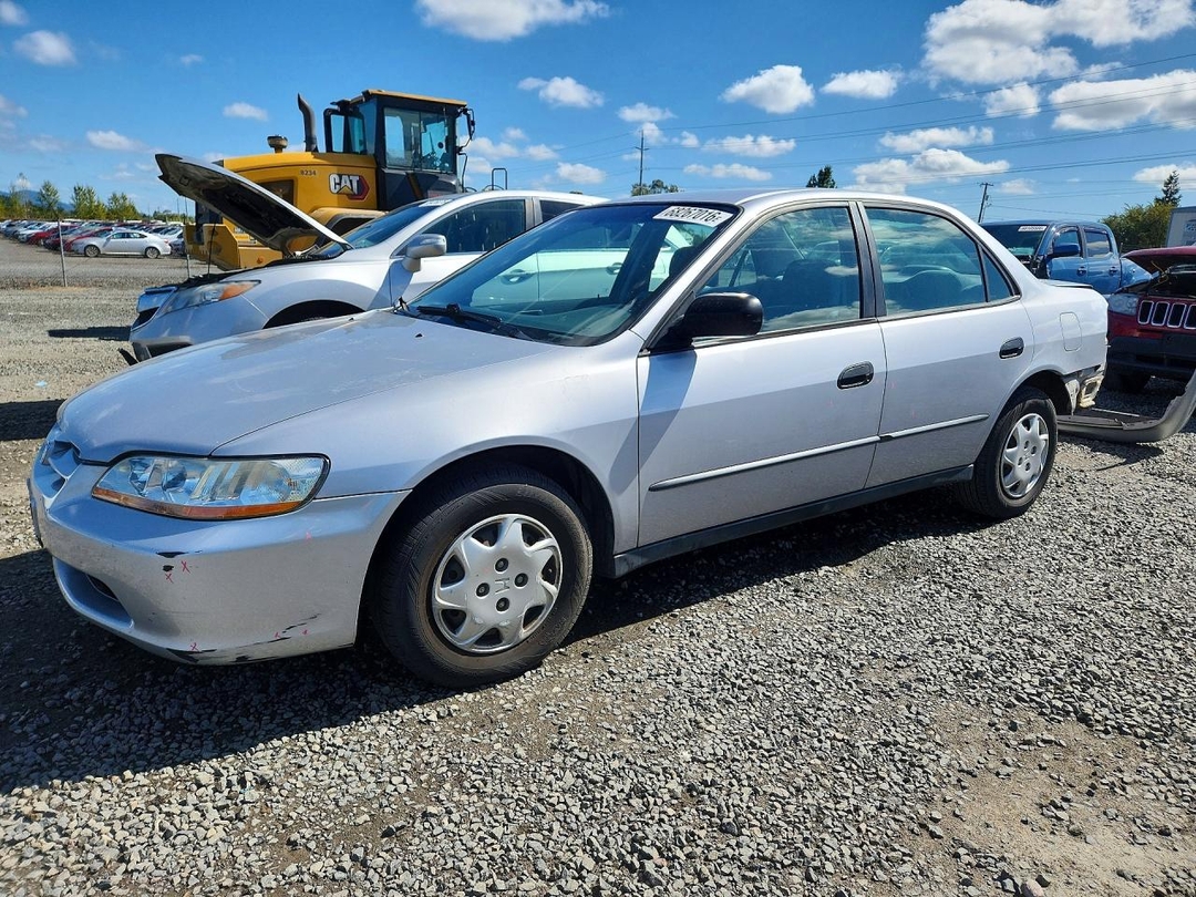 Вид 1999 HONDA ACCORD DX, угол 1