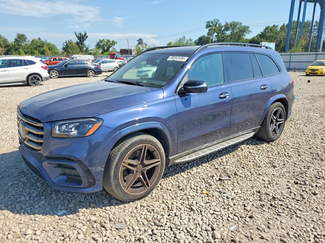 Vue de 2025 MERCEDES-BENZ GLS 450 4MATIC, angle 1