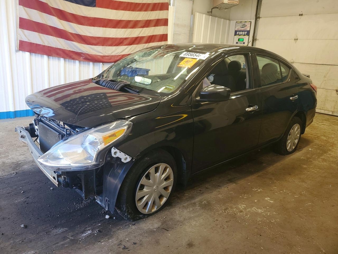 Vedere 2016 NISSAN VERSA 1.6 SV, unghi 1