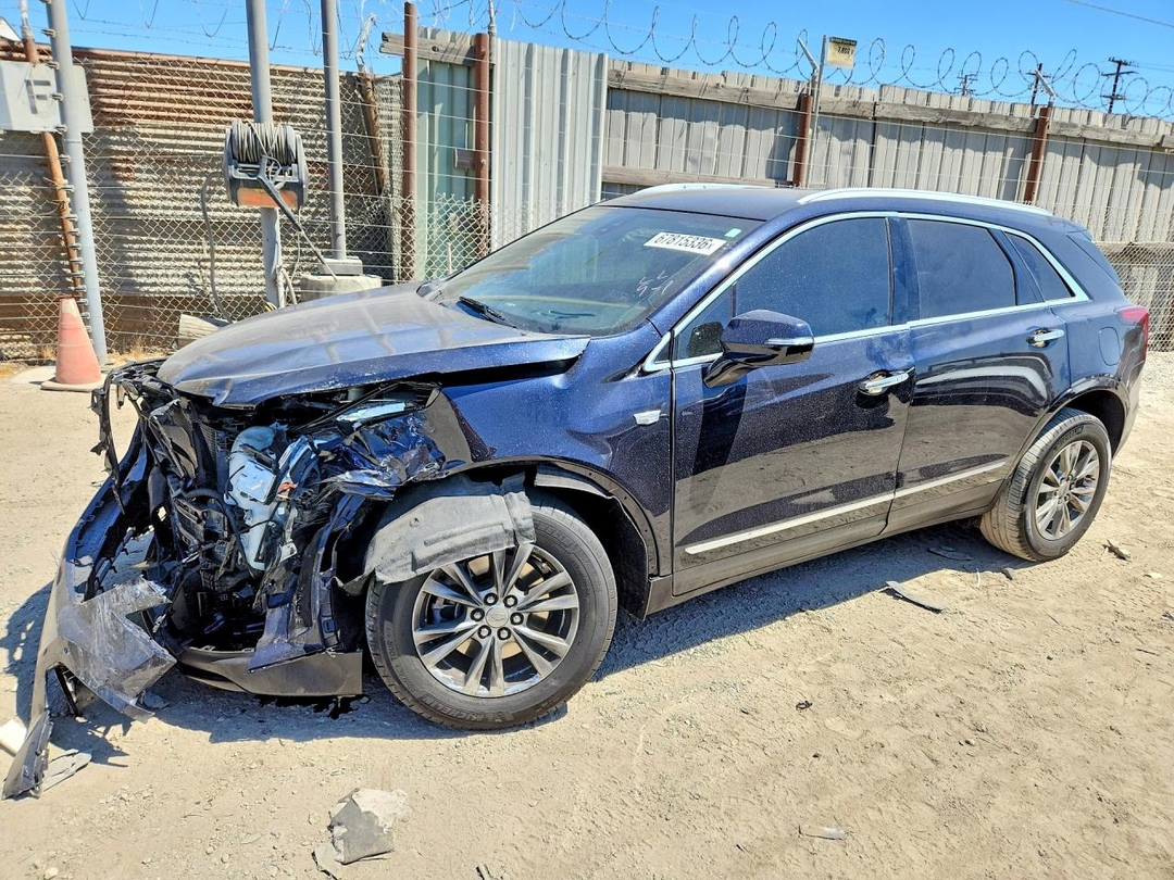 Vedere 2021 CADILLAC XT5 LUXURY, unghi 1