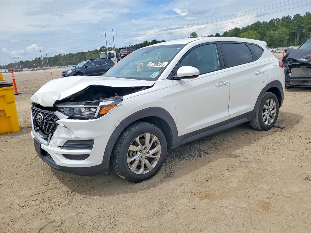 2021 HYUNDAI TUCSON SE view, angle 1