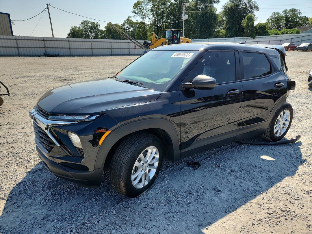 Vista de 2024 CHEVROLET TRAILBLAZER LS, ángulo 1