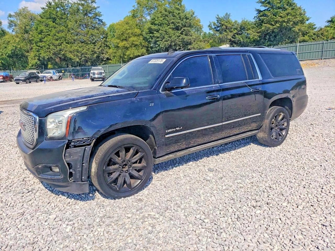 Vista de 2015 GMC YUKON XL DENALI, ángulo 1
