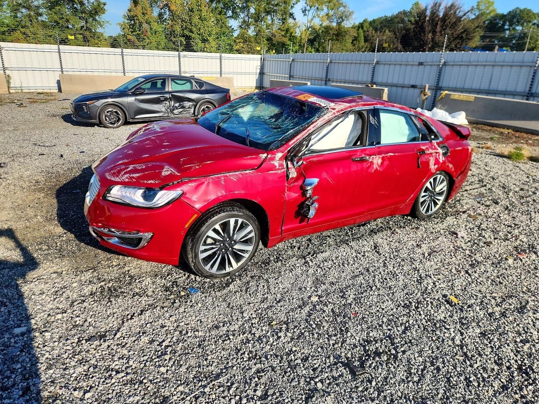 Вид 2020 LINCOLN MKZ RESERVE, угол 1