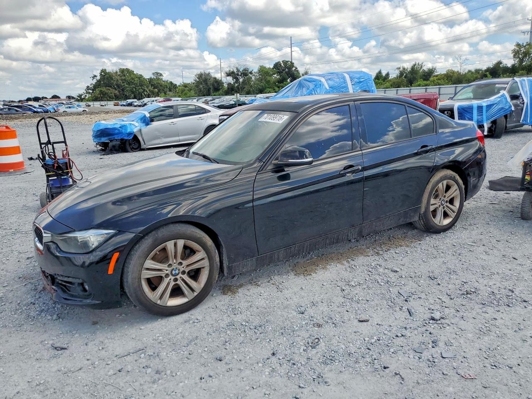 Vue de 2016 BMW 328 I SULEV, angle 1