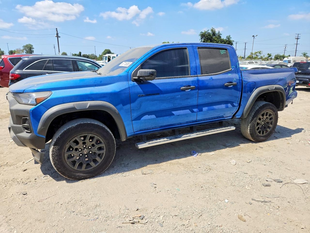 Vista de 2023 CHEVROLET COLORADO TRAIL BOSS, ángulo 1