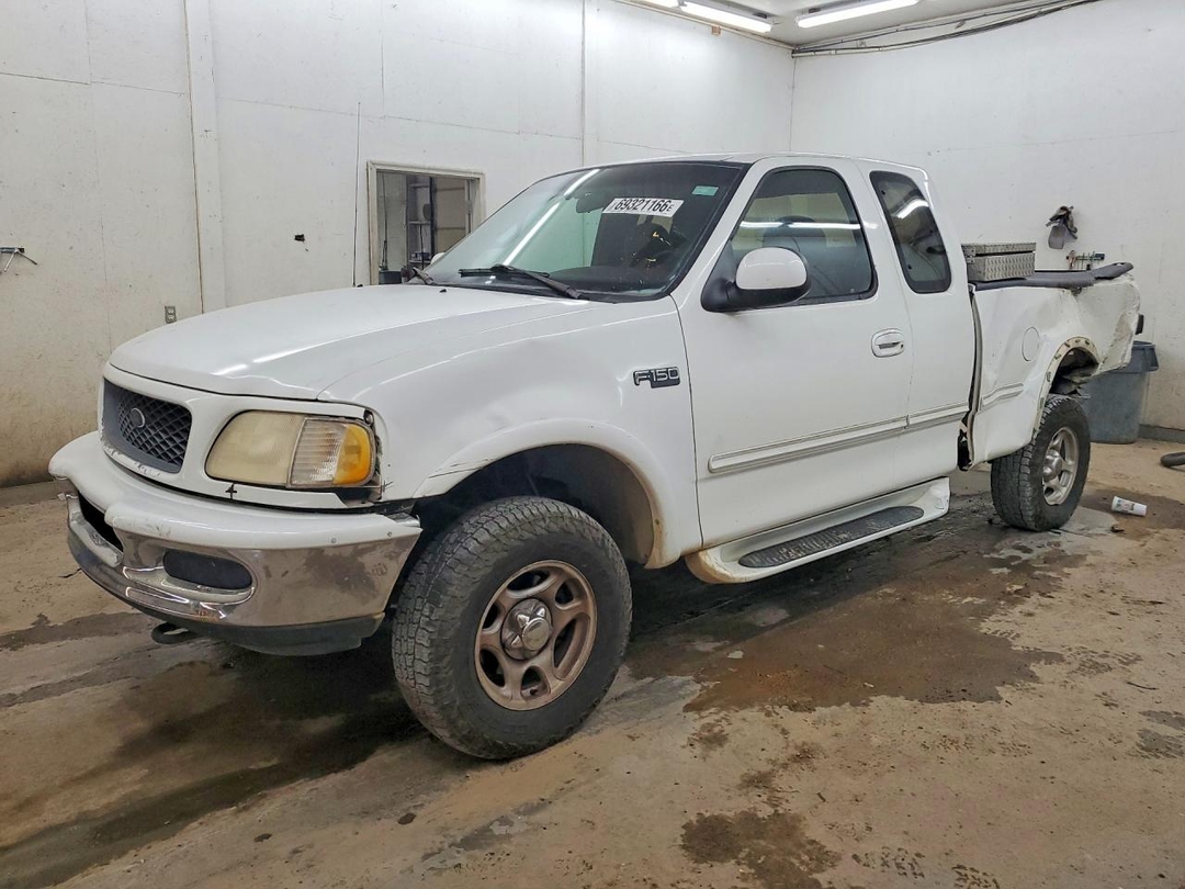 Vista de 1997 FORD F150, ángulo 1