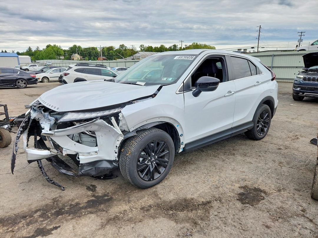 منظر 2024 MITSUBISHI ECLIPSE CROSS LE، زاوية 1