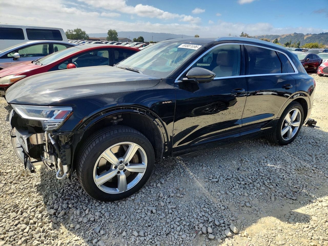 Vista de 2019 AUDI E-TRON PRESTIGE, ángulo 1