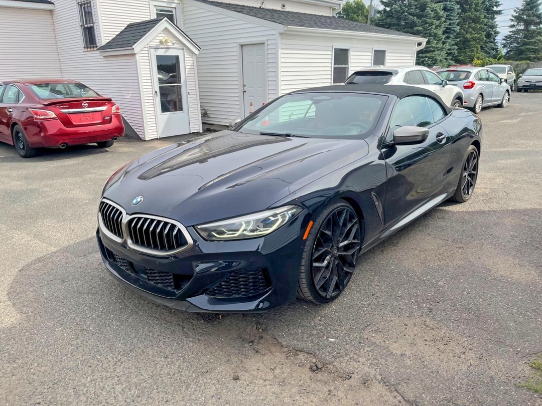منظر 2019 BMW M850XI، زاوية 1