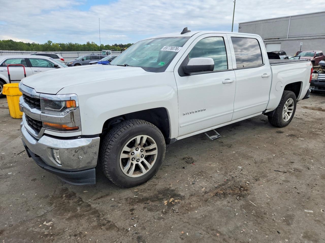 Vista de 2016 CHEVROLET SILVERADO K1500 LT, ángulo 1