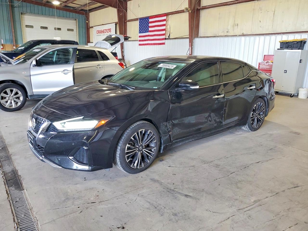 Вид 2020 NISSAN MAXIMA SL, угол 1