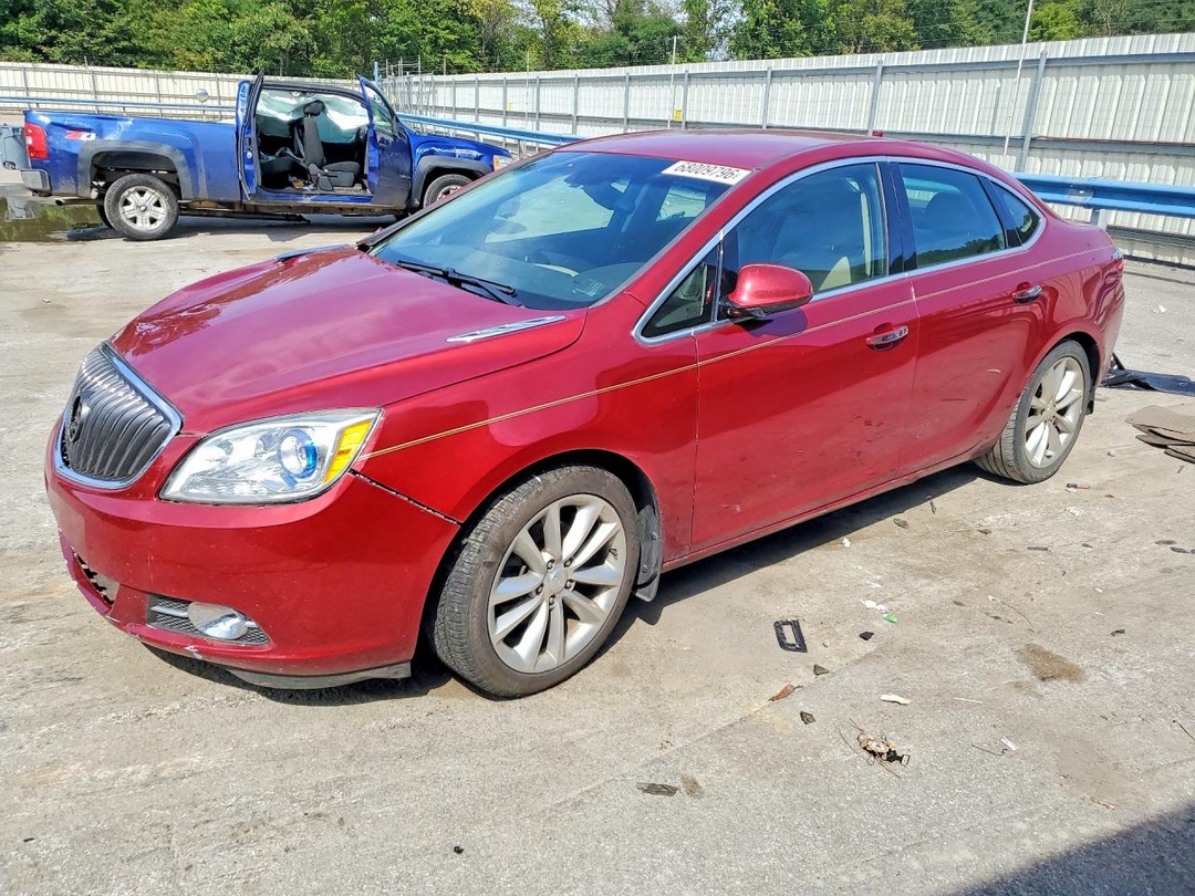 Vue de 2014 BUICK VERANO, angle 1