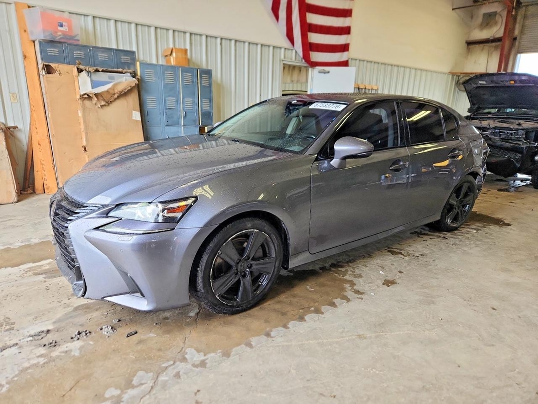 منظر 2016 LEXUS GS 350، زاوية 1