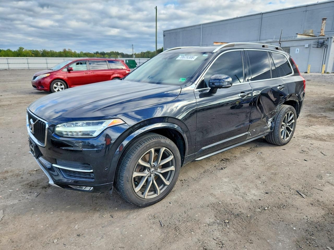 منظر 2016 VOLVO XC90 T6، زاوية 1