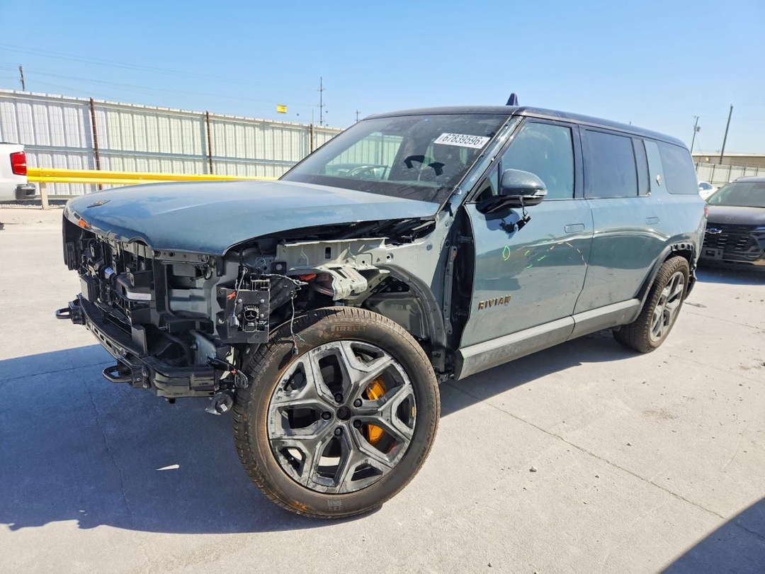 منظر 2026 RIVIAN R1S PREMIUM، زاوية 1