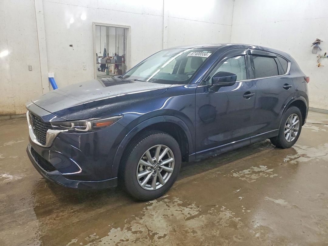 Vista de 2025 MAZDA CX-5 PREFERRED, ángulo 1