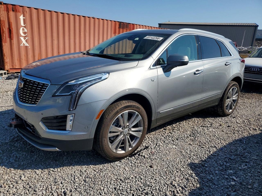 Vista de 2025 CADILLAC XT5 PREMIUM LUXURY, ángulo 1