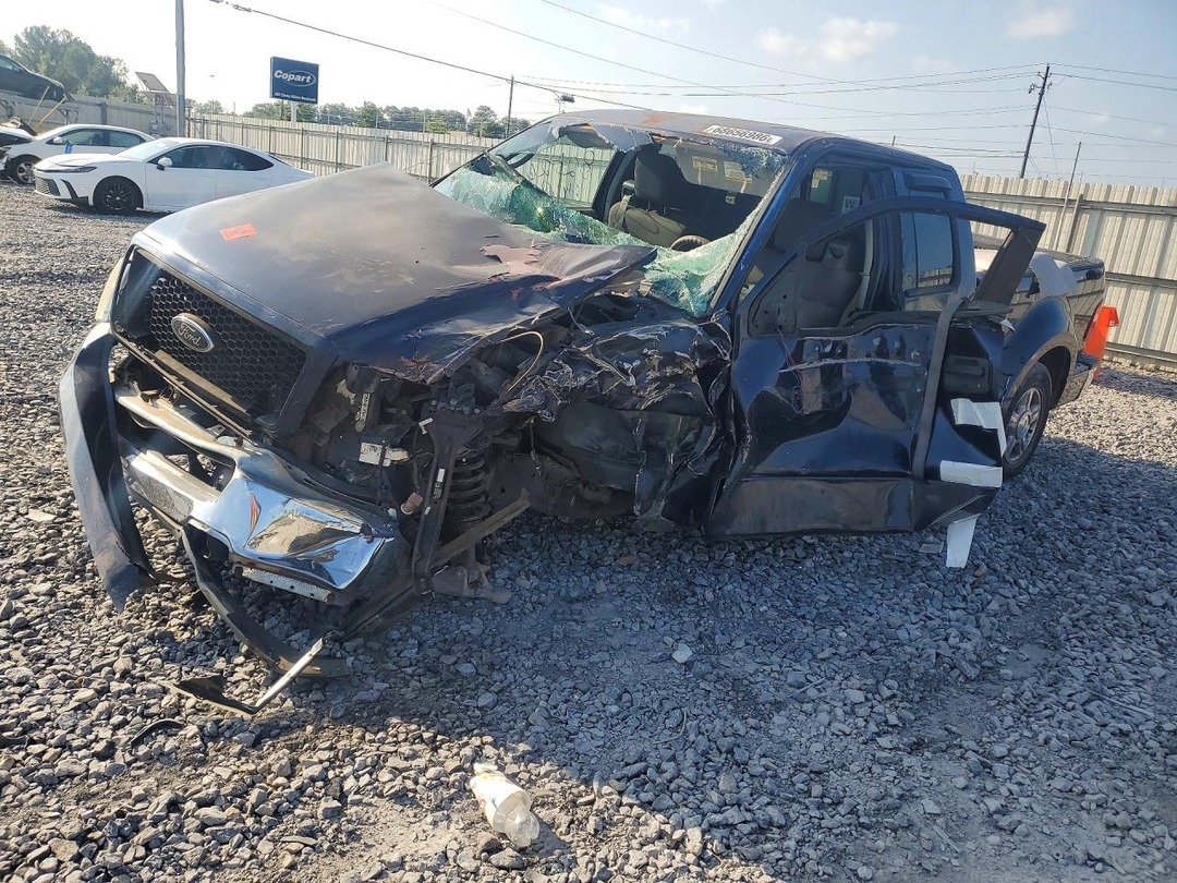 Вид 2004 FORD F150, угол 1