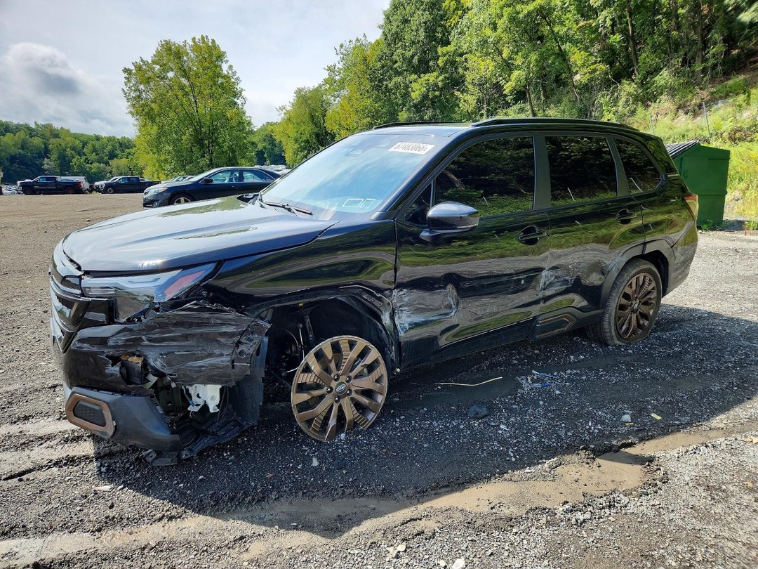 Вид 2025 SUBARU FORESTER SPORT, угол 1
