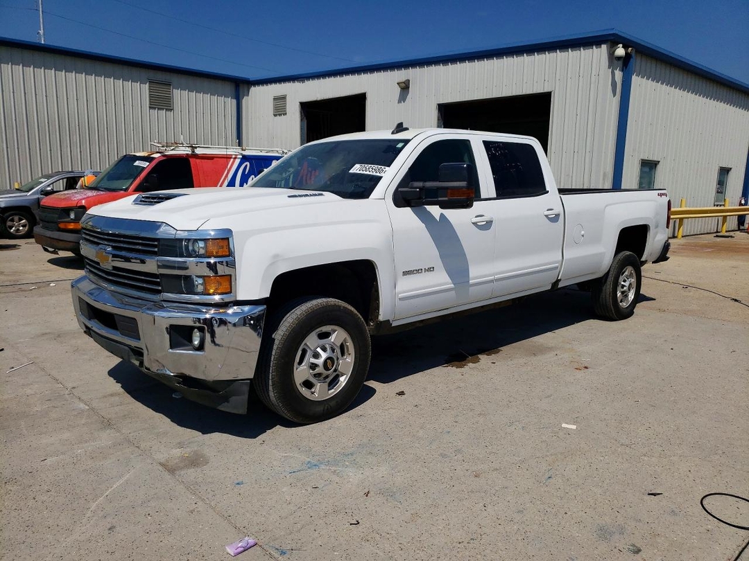 Vedere 2017 CHEVROLET SILVERADO K2500 HEAVY DUTY LT, unghi 1
