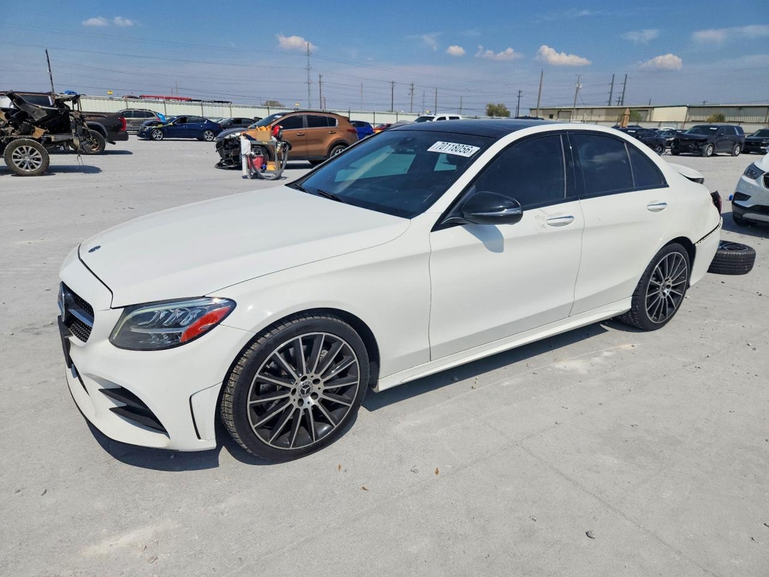Вид 2019 MERCEDES-BENZ C 300 4MATIC, угол 1