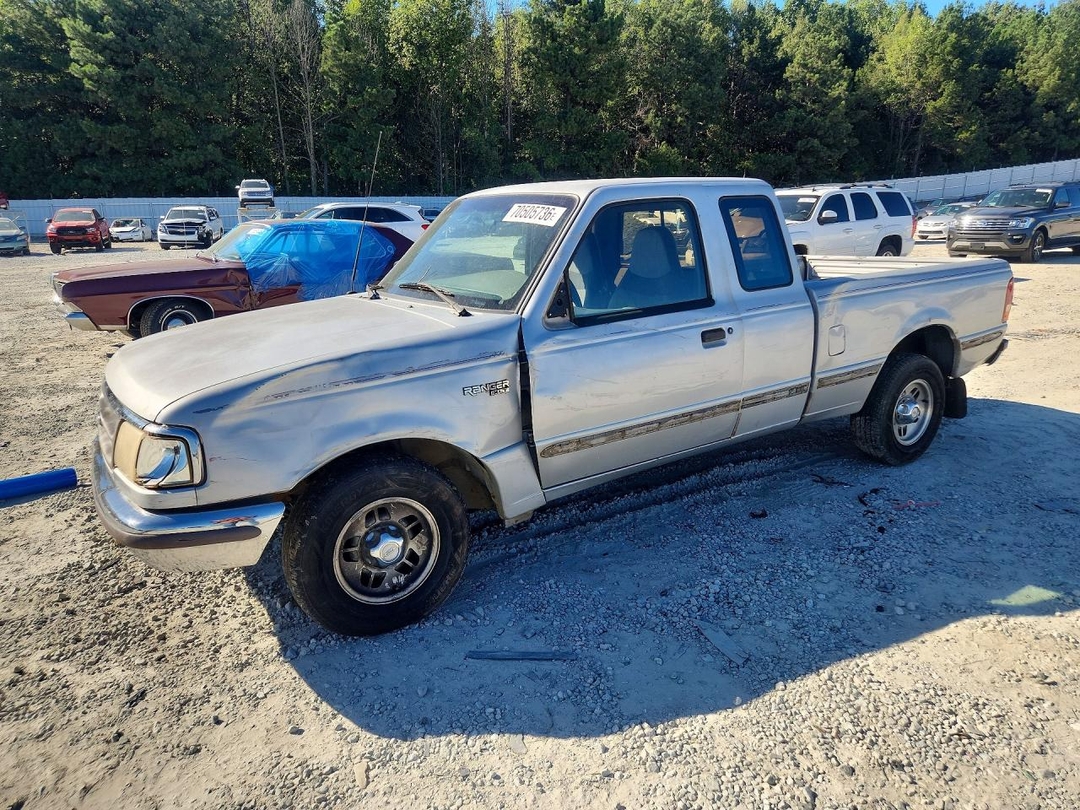 منظر 1996 FORD RANGER SUPER CAB، زاوية 1