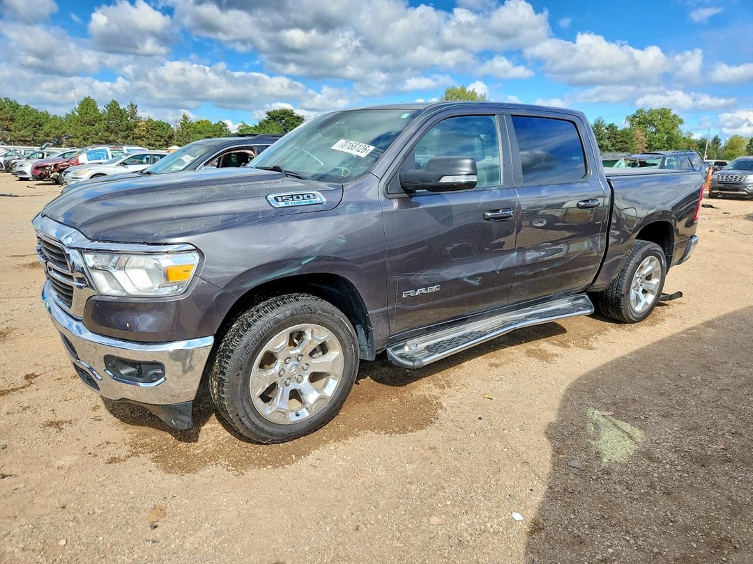 Vista de 2021 RAM 1500 BIG HORN/LONE STAR, ángulo 1