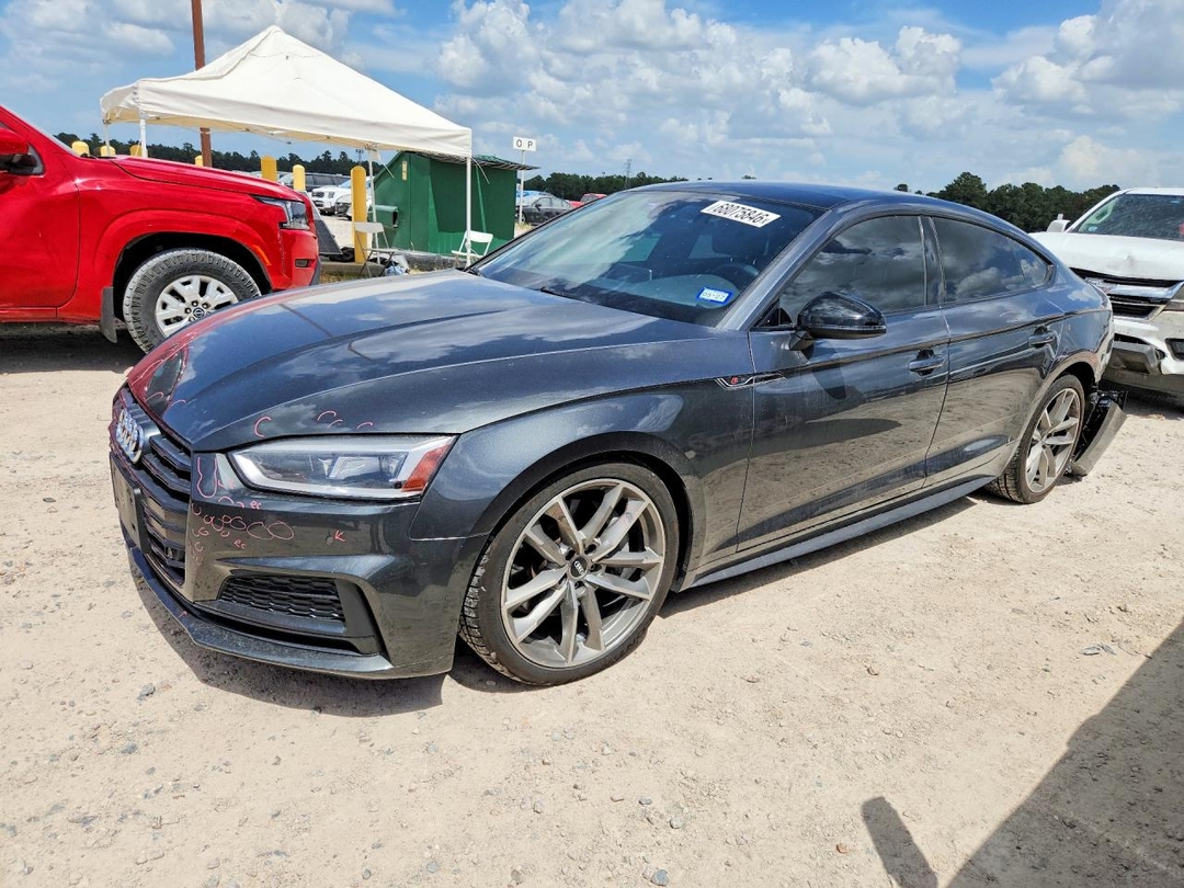منظر 2019 AUDI A5 PREMIUM PLUS S-LINE، زاوية 1