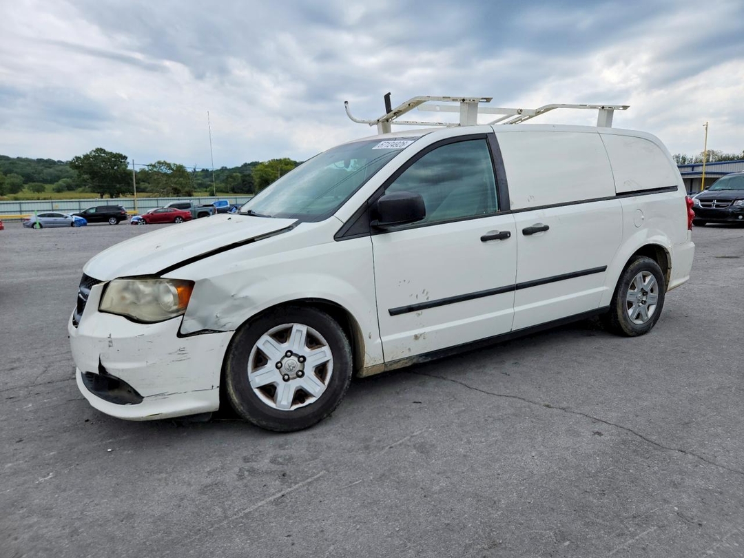 منظر 2013 RAM TRADESMAN DELIVERY VAN، زاوية 1