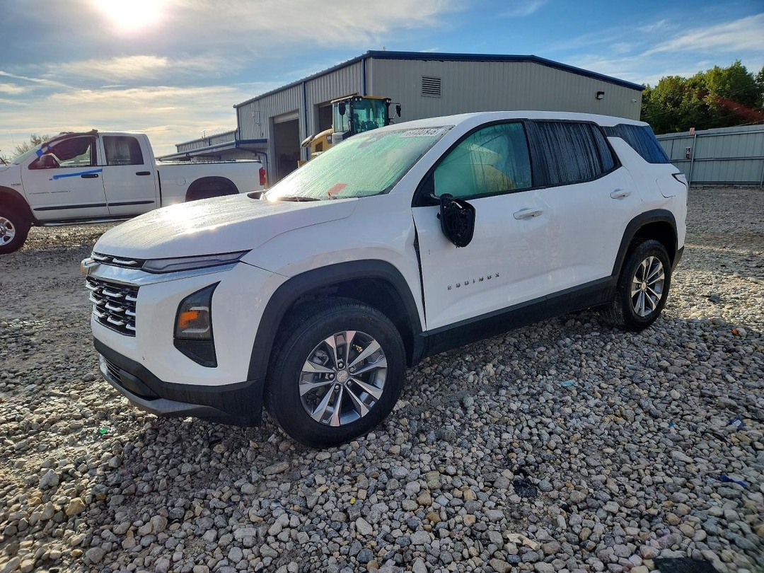 Вид 2025 CHEVROLET EQUINOX LT, угол 1