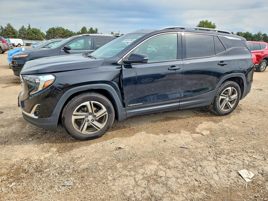 Vue de 2018 GMC TERRAIN SLT, angle 1