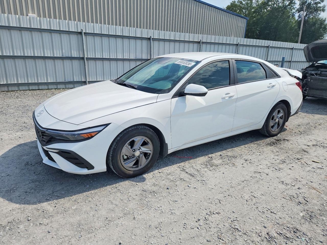 Vista de 2024 HYUNDAI ELANTRA SE, ángulo 1